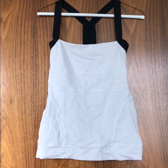 Beyond Yoga White & Black Strap Top - Picture 1 of 2